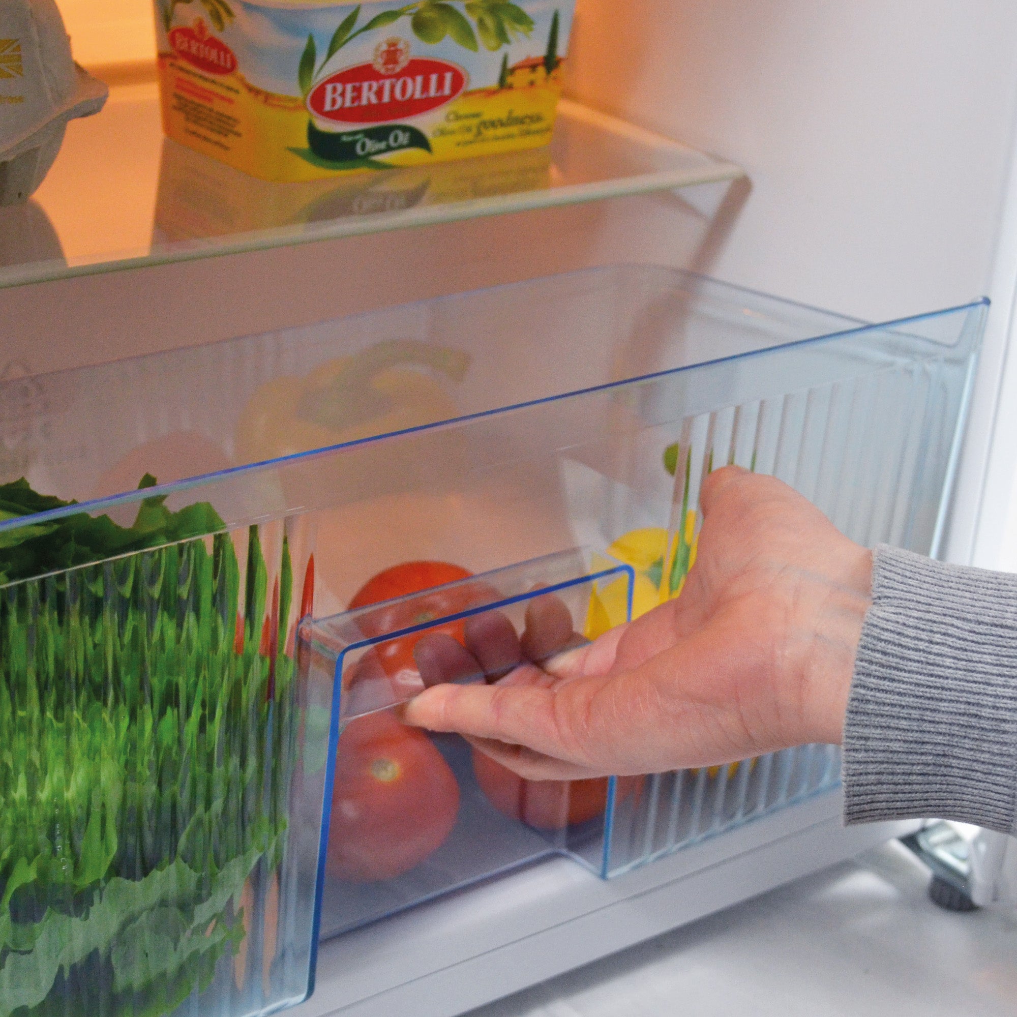 Under Counter Fridge Freezer, 96 Litre, Black