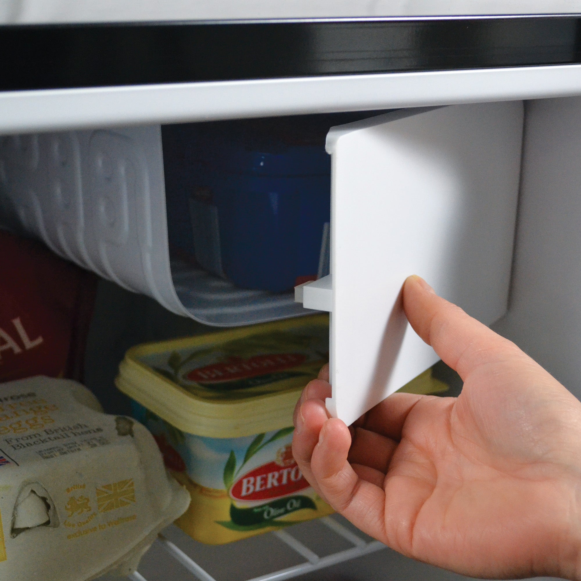 Table Top Fridge with Lockable Door, 47 Litre, Black