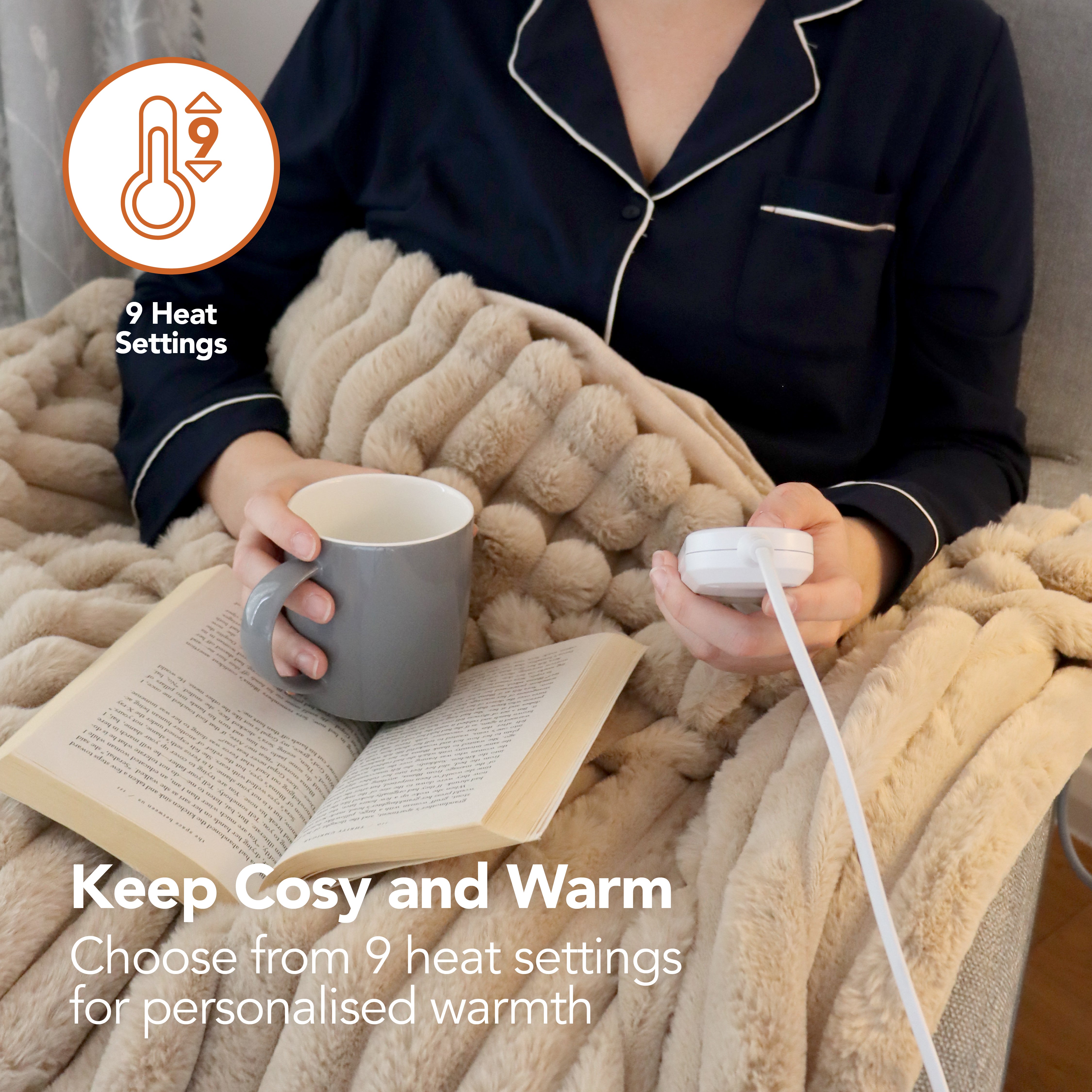 Igenix Luxury Heated Faux Fur Throw 160 x 130 cm - Latte